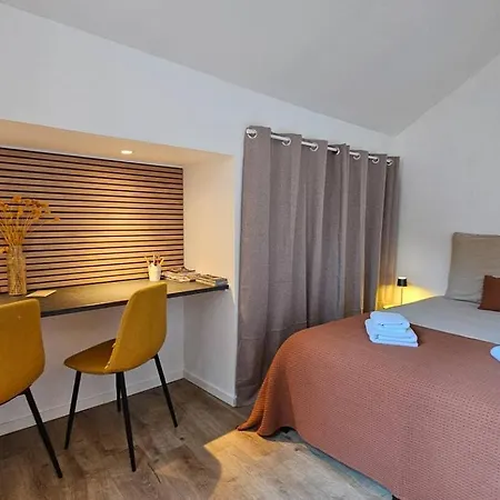 Nyaraló Petit Maison Du Vallon *